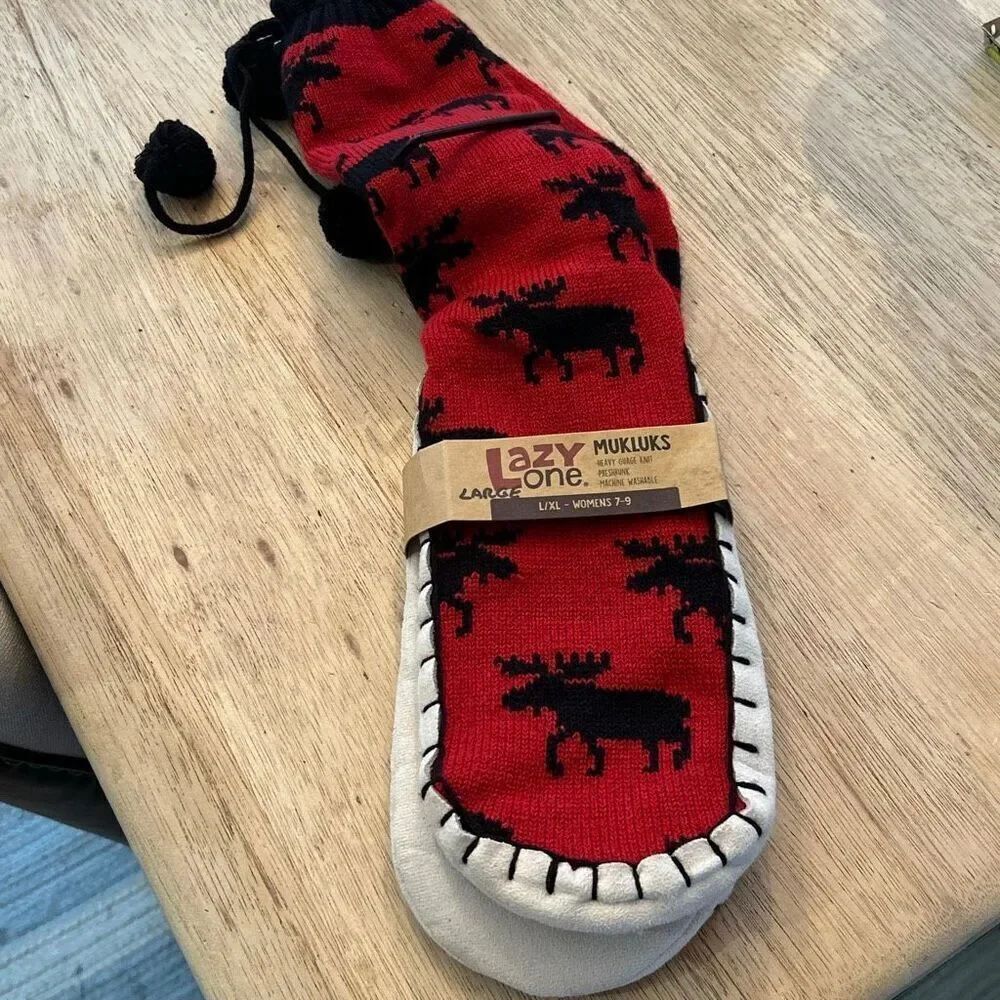 NWT lazy One Mukluks red and black reindeer comfy knit slippers socks with pom-p